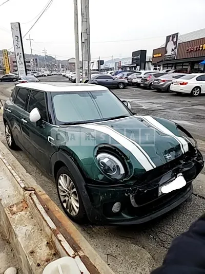 Photo 1 of 13: 2019 MINI Cooper Clubman, VIN WMWLN5105K2H75055 — Korean insurance auction