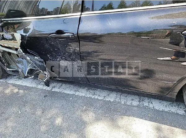 Photo 2 of 16: 2020 Toyota Avalon, VIN 4T1B21FB6LU013359 — Korean insurance auction