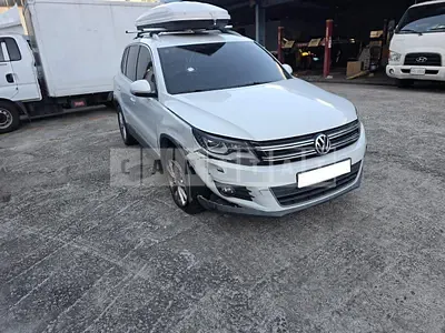 Photo 1 of 8: 2015 Volkswagen Tiguan 2.0 TDI BMT, VIN WVGZZZ5NZGW538825 — Korean insurance auction