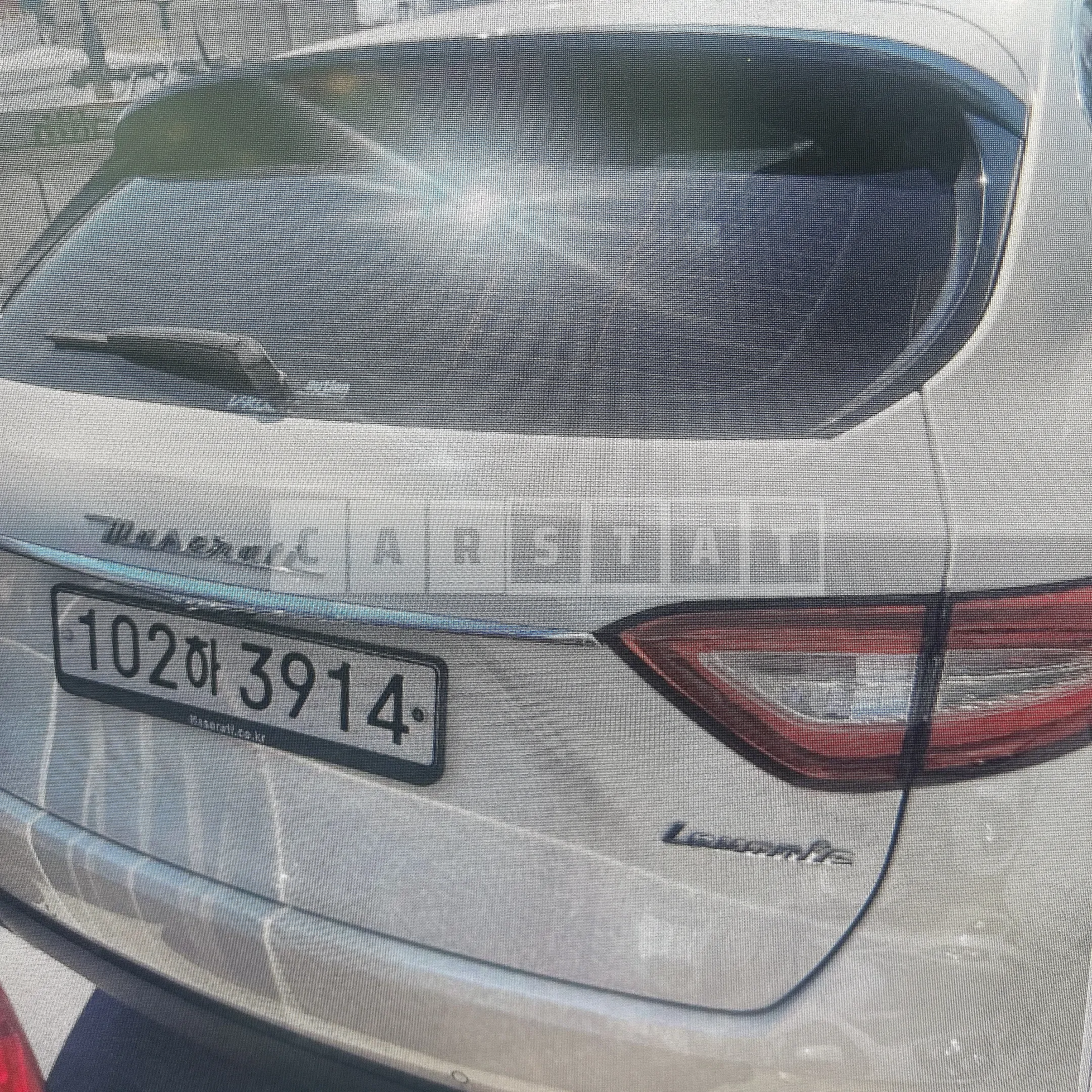 Photo 2 of 12: 2019 Maserati Levante — Korean insurance auction