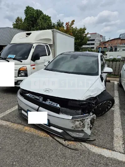 Photo 1 of 13: 2022 Hyundai IONIQ 5 — Korean insurance auction