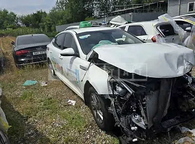Photo 1 of 31: 2019 Kia K5 — Korean insurance auction