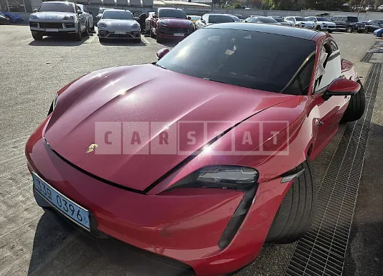 Photo 2 of 14: 2022 Porsche Taycan (High) — Korean insurance auction