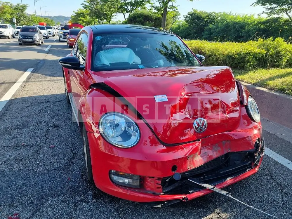 Photo 2 of 5: 2014 Volkswagen The Beetle 2.0 TDI, VIN WVWZZZ16ZDM683712 — Korean insurance auction