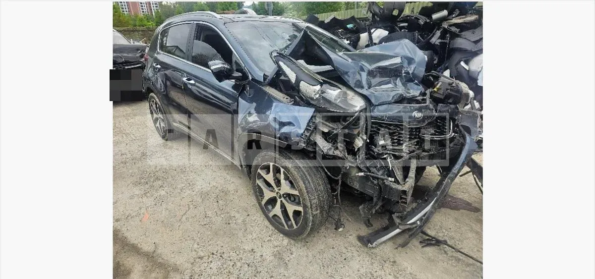 Photo 2 of 10: 2016 Kia Sportage — Korean insurance auction