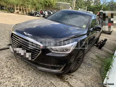 Photo 1 of 15: 2017 Genesis EQ900 — Korean insurance auction