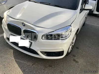Photo 1 of 9: 2015 BMW Active Tourer — Korean insurance auction