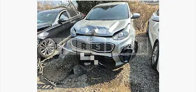 Photo 1 of 23: 2019 Kia Sportage — Korean insurance auction