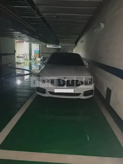 Photo 1 of 6: 2018 BMW 530i xDrive, VIN WBAJD9100JG972263 — Korean insurance auction