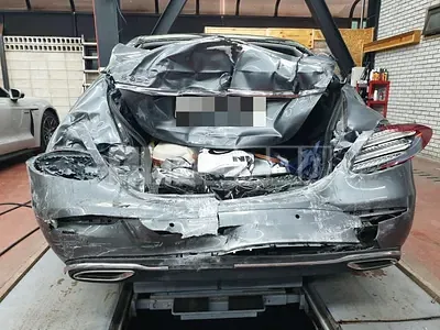 Photo 1 of 14: 2016 Mercedes-Benz E300 — Korean insurance auction