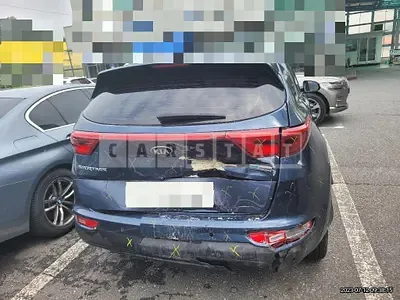 Photo 1 of 28: 2015 Kia Sportage 1.7 — Korean insurance auction