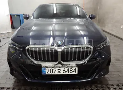 Photo 1 of 6: 2024 BMW 530i xDrive — Korean insurance auction