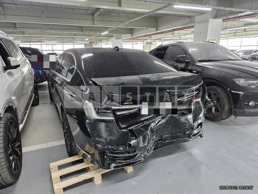 Photo 2 of 15: 2021 BMW 730Ld xDrive, VIN WBA7J4108MCE99989 — Korean insurance auction