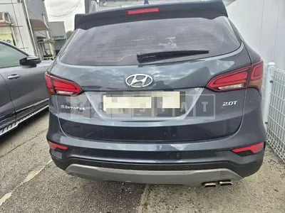 Photo 1 of 8: 2018 Hyundai Santa Fe DM — Korean insurance auction