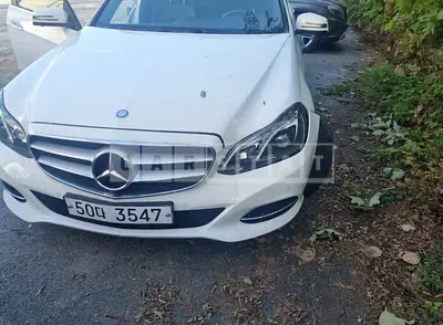 Photo 1 of 31: 2015 Mercedes-Benz E250 BlueTec 4Matic, VIN WDDHF9HB4FB164317 — Korean insurance auction
