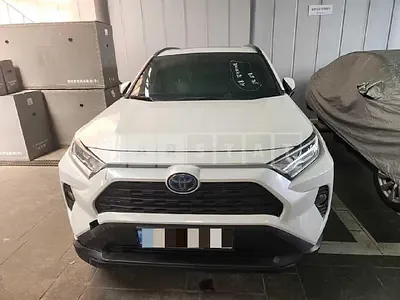 Photo 1 of 19: 2021 Toyota RAV4 Hybrid 2WD, VIN JTMW2RFV8MD081811 — Korean insurance auction