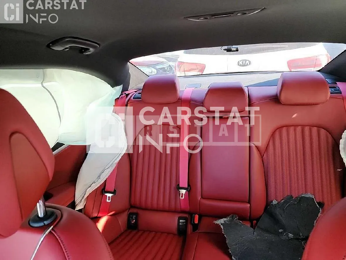 Photo 2 of 26: 2022 Genesis G70 2.0T — Korean insurance auction
