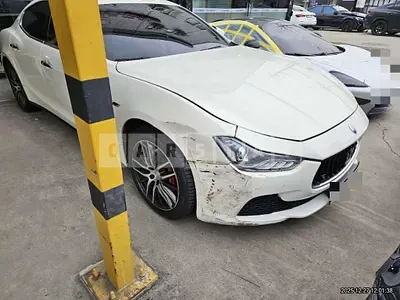Photo 1 of 7: 2017 Maserati Ghibli — Korean insurance auction