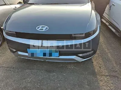 Photo 1 of 28: 2022 Hyundai IONIQ 5 — Korean insurance auction