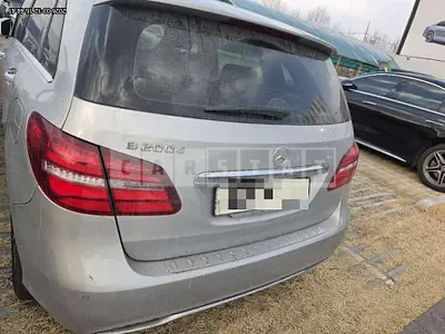 Photo 1 of 27: 2016 Mercedes-Benz B200 d — Korean insurance auction