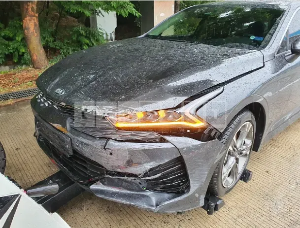 Photo 2 of 4: 2021 Kia K5, VIN KNAG341ABMA144703 — Korean insurance auction