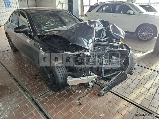 Photo 2 of 50: 2021 Mercedes-Benz E350 4Matic — Korean insurance auction
