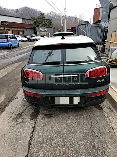 Photo 1 of 13: 2018 MINI Cooper Clubman, VIN WMWLN5105K2H75055 — Korean insurance auction