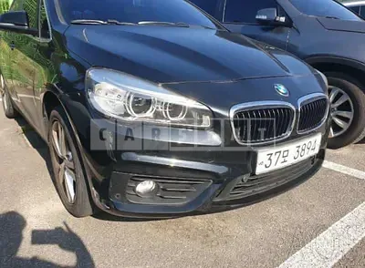 Photo 1 of 9: 2015 BMW Active Tourer, VIN WBA2C1107FV340890 — Korean insurance auction