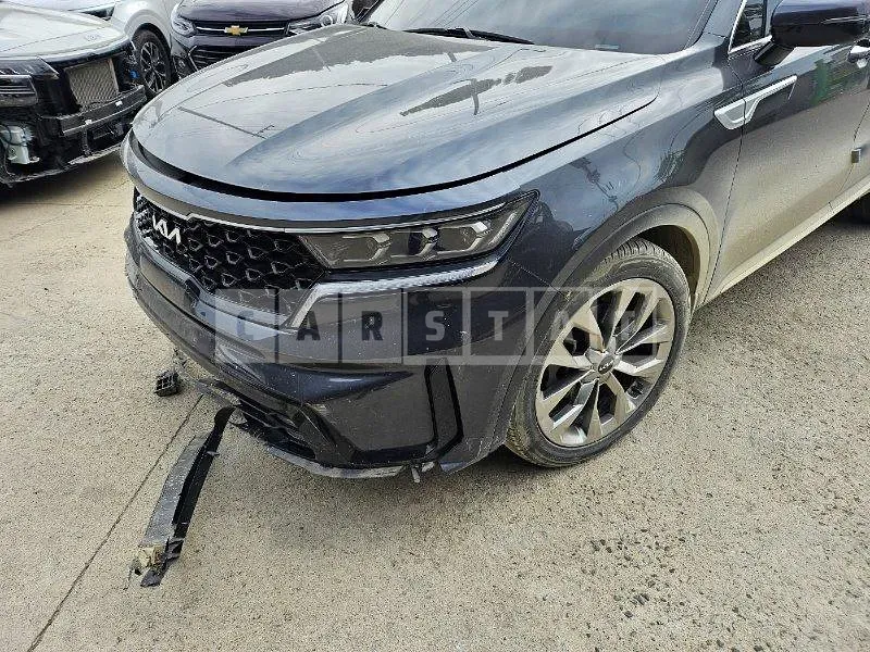 Photo 2 of 46: 2021 Kia Sorento 2.2, VIN KNARL81BGNA138890 — Korean insurance auction