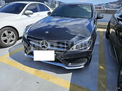 Photo 1 of 25: 2017 Mercedes-Benz C 200, VIN WDDWF4CB0HF481511 — Korean insurance auction