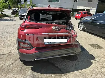 Photo 2 of 8: 2020 Hyundai Kona — Korean insurance auction