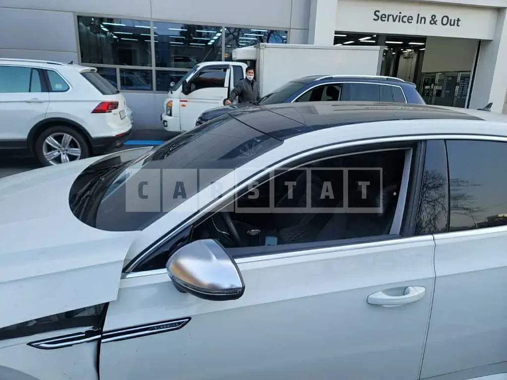 Photo 2 of 13: 2019 Volkswagen Arteon 2.0TDI, VIN WVWZZZ3HZKE019522 — Korean insurance auction