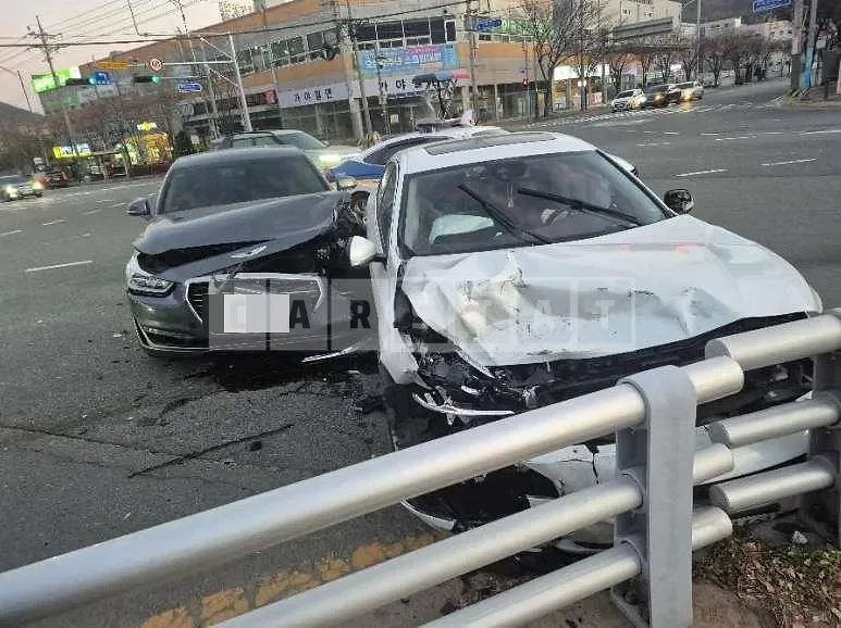Photo 2 of 3: 2014 Volvo S60D2 — Korean insurance auction