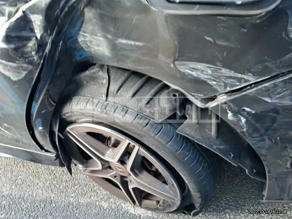 Photo 2 of 13: 2021 Mercedes-Benz CLA250 4Matic, VIN W1K5J4HB3LN098003 — Korean insurance auction
