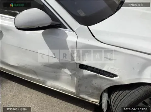 Photo 2 of 47: 2016 Jaguar XF 25T, VIN SAJBB4BG2GCY23785 — Korean insurance auction