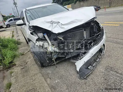 Photo 1 of 10: 2018 Kia Sorento — Korean insurance auction