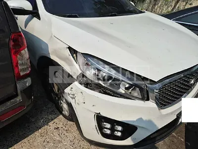 Photo 1 of 16: 2017 Kia Sorento — Korean insurance auction
