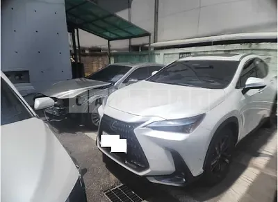 Photo 1 of 21: 2022 Lexus NX350h — Korean insurance auction
