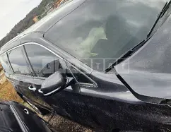 Photo 2 of 47: 2020 Kia Carnival, VIN KNAMC81ABLS661529 — Korean insurance auction