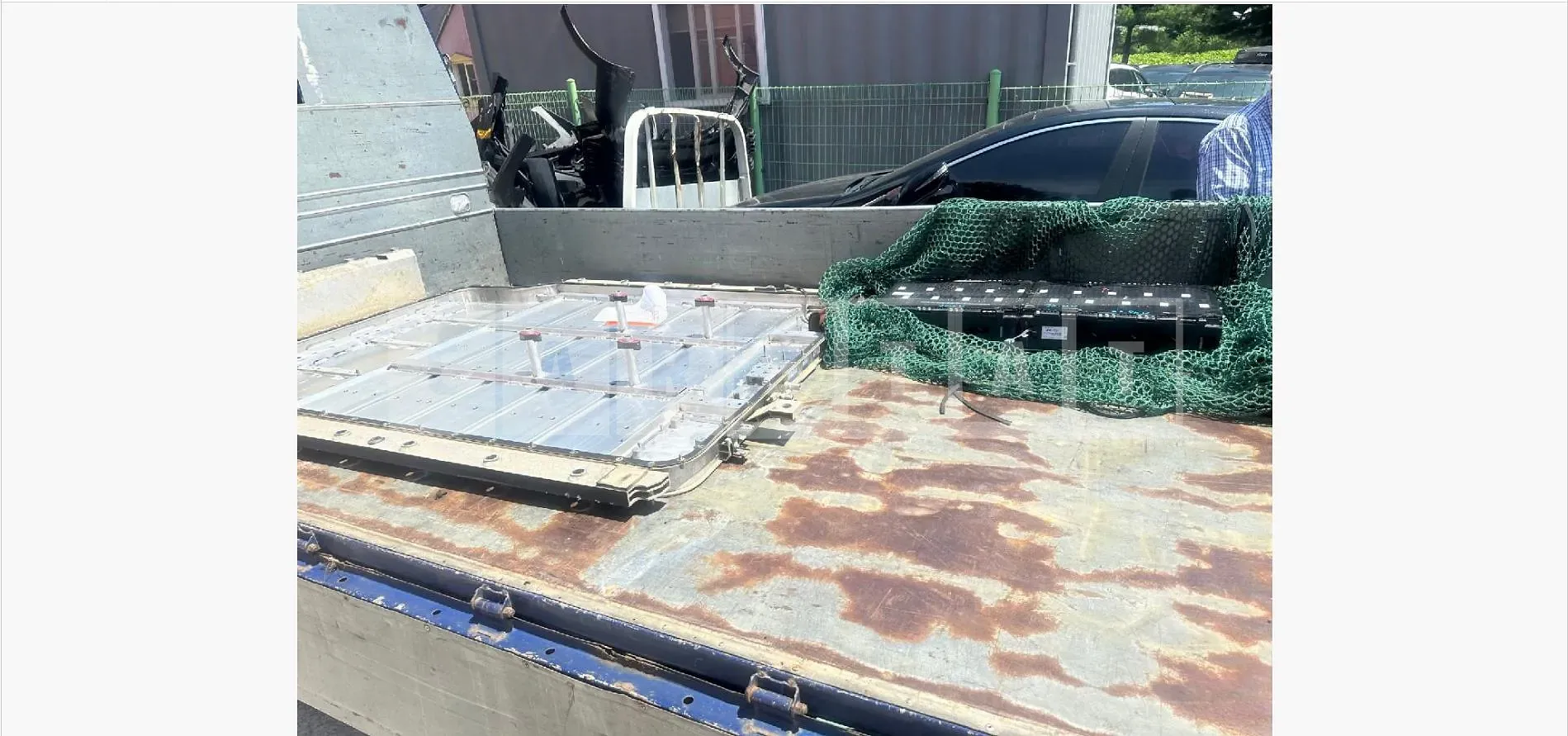 Photo 3 of 3: 2021 Hyundai (parts) Kona Electric Battery — Korean insurance auction