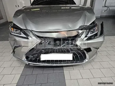 Photo 1 of 50: 2023 Lexus ES300h — Korean insurance auction