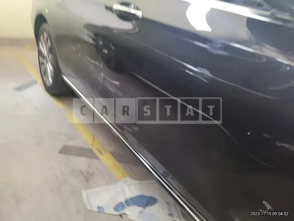 Photo 2 of 50: 2018 Mercedes-Benz E300 4Matic, VIN WDDZF4KB4JA402763 — Korean insurance auction
