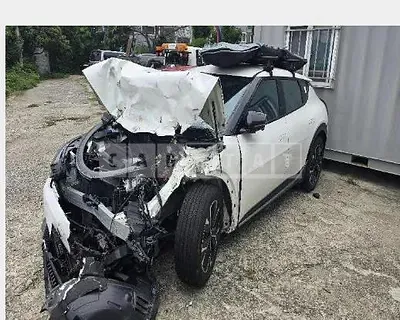 Photo 1 of 19: 2022 Kia EV6 Long Range Earth — Korean insurance auction