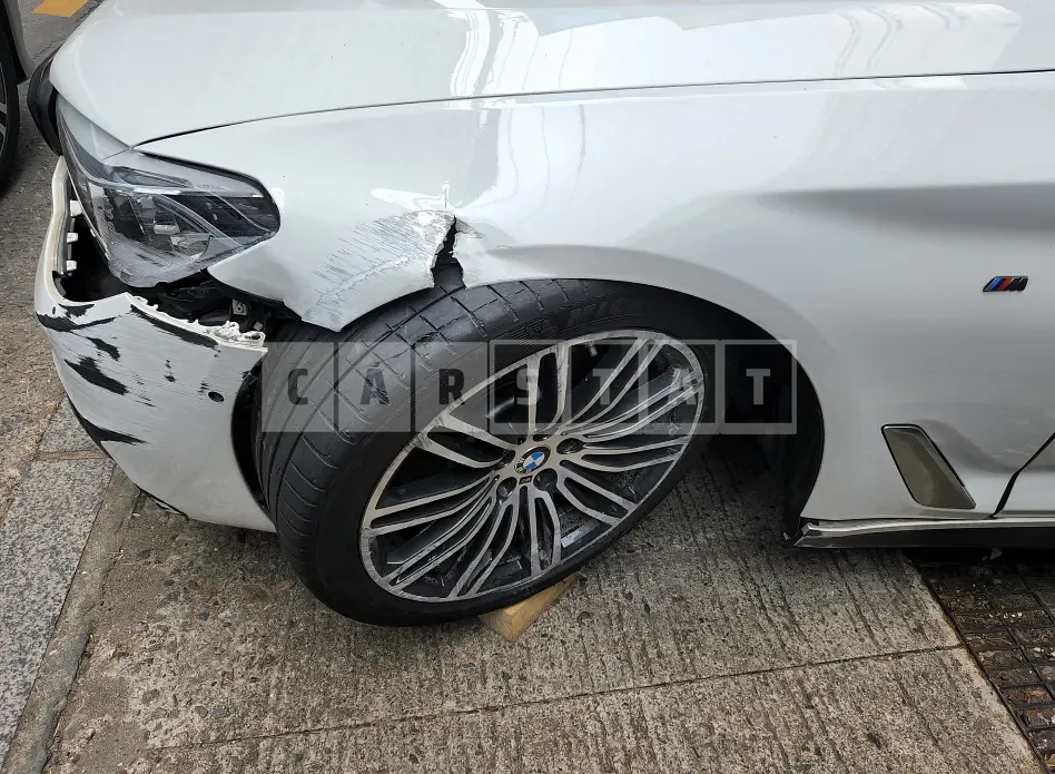 Photo 2 of 7: 2020 BMW 530i xDrive M Sport Package, VIN WBAJR9106LCE72753 — Korean insurance auction