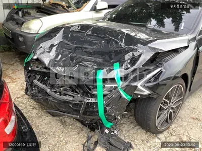 Photo 1 of 11: 2022 Kia K5, VIN KNAG3412BNA186018 — Korean insurance auction