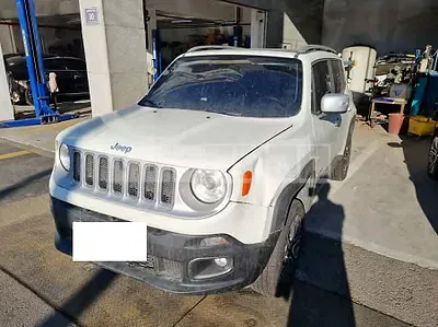 Photo 1 of 17: 2018 Jeep Zip Renegade, VIN 1C4BU0000JPH36573 — Korean insurance auction