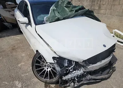 Photo 1 of 29: 2018 Mercedes-Benz C 200d — Korean insurance auction