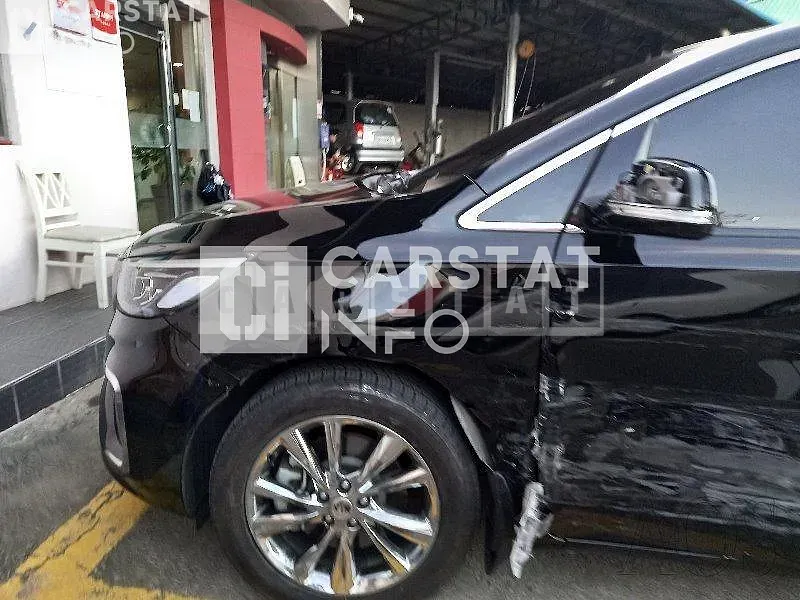 Photo 2 of 26: 2019 Kia Carnival, VIN KNAMC81ABKS602622 — Korean insurance auction