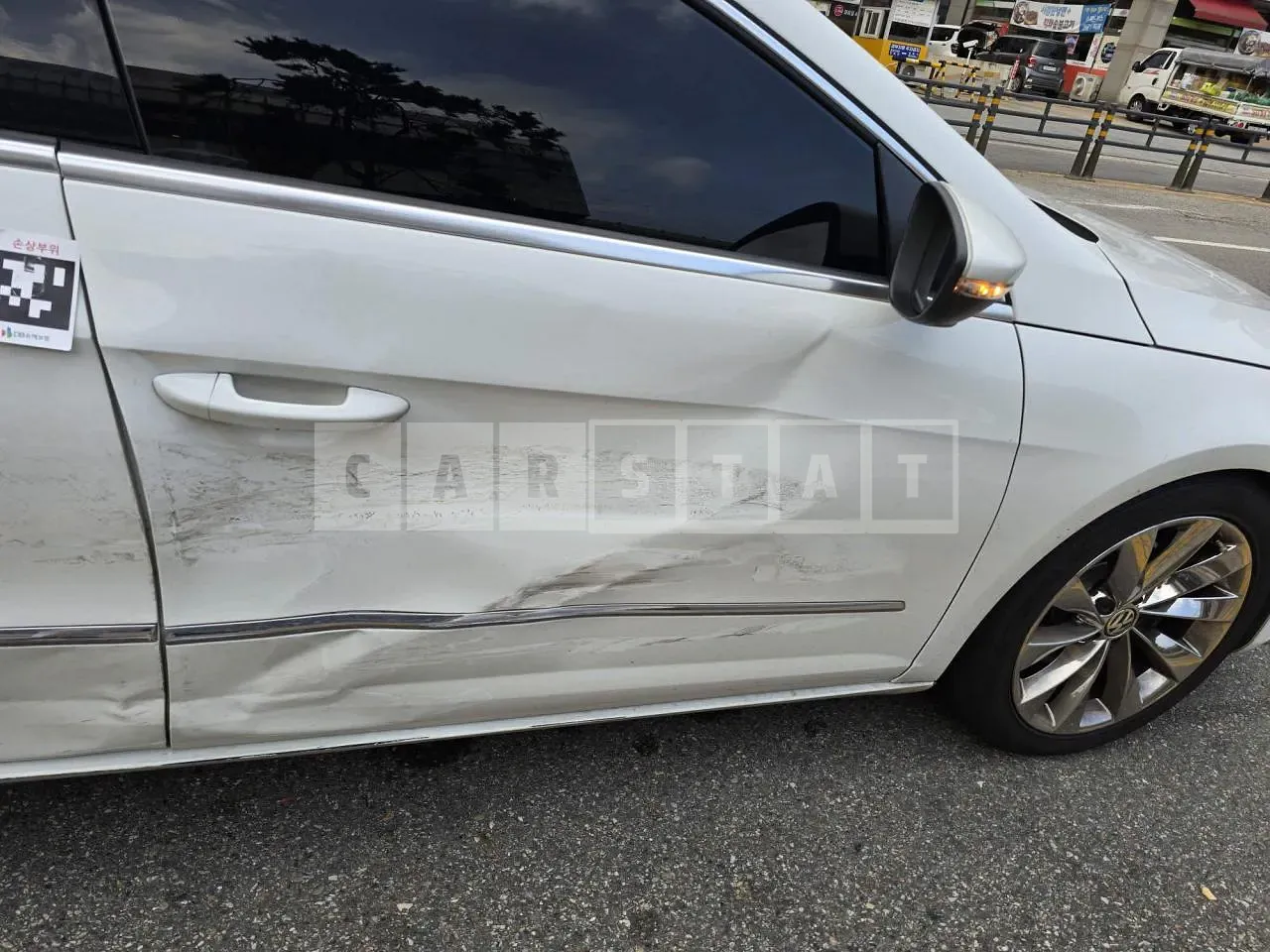 Photo 2 of 8: 2015 Volkswagen CC 2.0 TSI, VIN WVWZZZ3CZGE506036 — Korean insurance auction