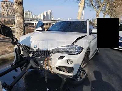 Photo 1 of 5: 2016 BMW X6 xDrive 30d, VIN WBAKV2102G0R27982 — Korean insurance auction